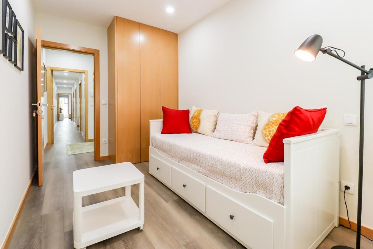 Apartamento Tiana - no centro com pátio Viana do Castelo Exterior foto